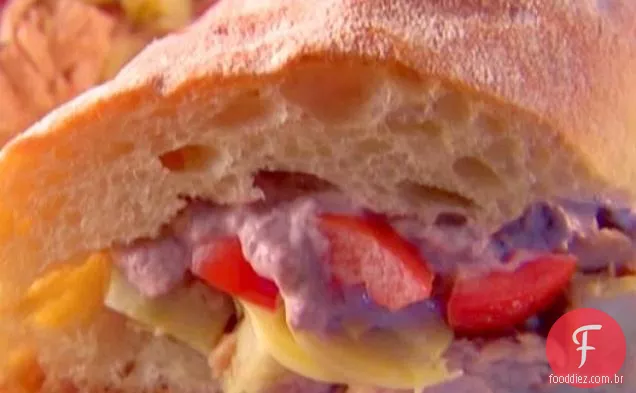 Atum e alcachofra Panini
