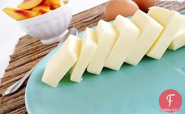 Shortcakes Com Nectarinas Assadas E Sorvete De Baunilha