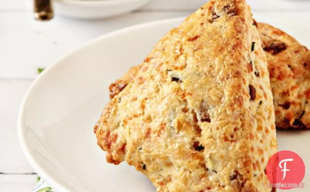 Bacon E Cheddar Scones