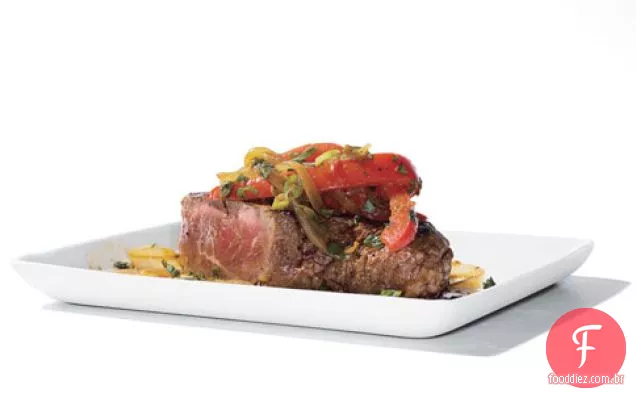 Bife Asiático coberto com pimentão frite