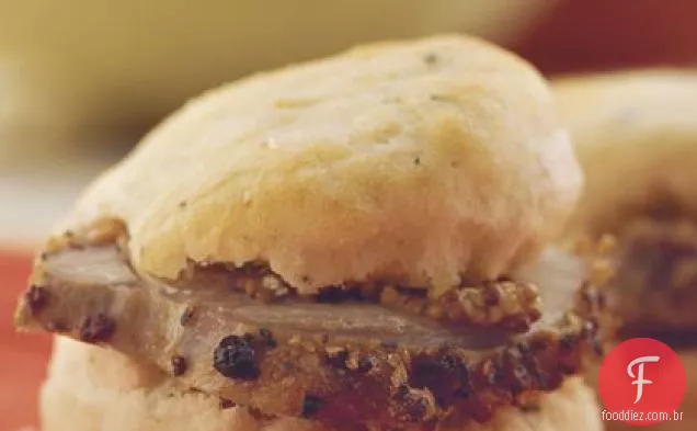 Porco Salpicado Com Biscoitos De Noz-Pecã
