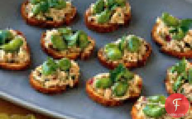 Atum e Fava Crostini