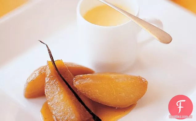 Mel-peras caramelizadas com pudim laranja-baunilha