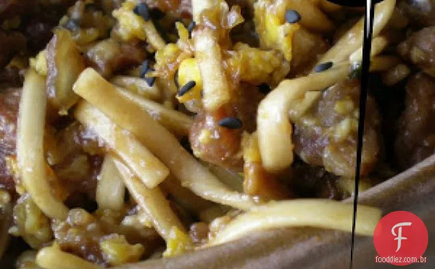 Carne De Porco Doce Potsticker Com Macarrão Udon