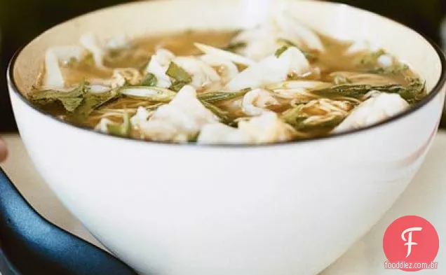 Sopa De Macarrão Won Ton