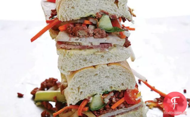 Banh Mi (sanduíche de estilo vietnamita)