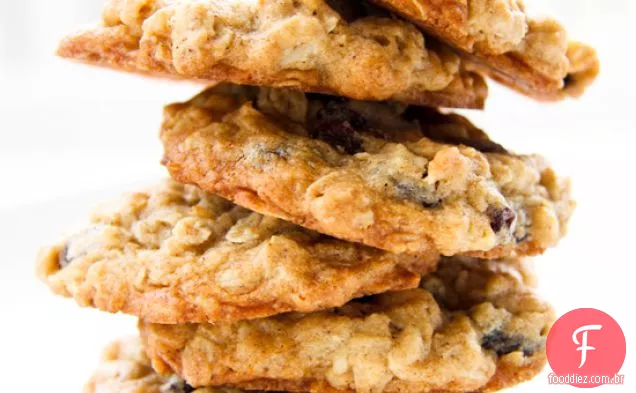 Biscoitos Picantes De Aveia Com Passas