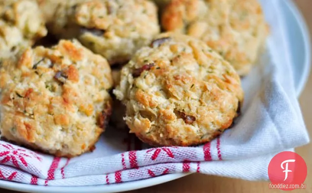 Biscoitos De Bacon E Queijo Cheddar
