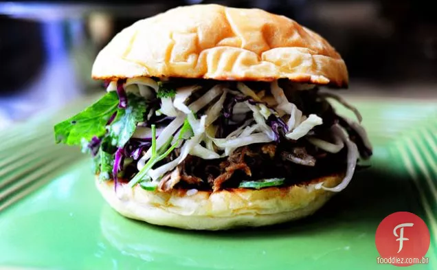 Sanduíches de porco com coentro - Jalapeno Slaw