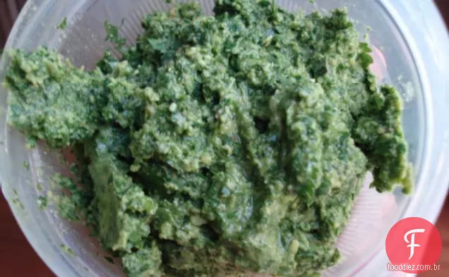 Coentro Pesto