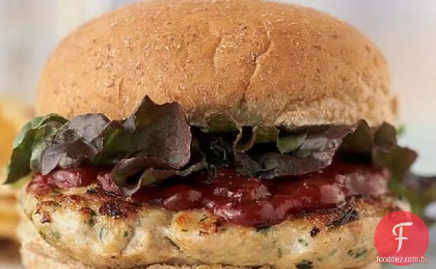 Hambúrgueres de peru de coentro com Ketchup de Chipotle