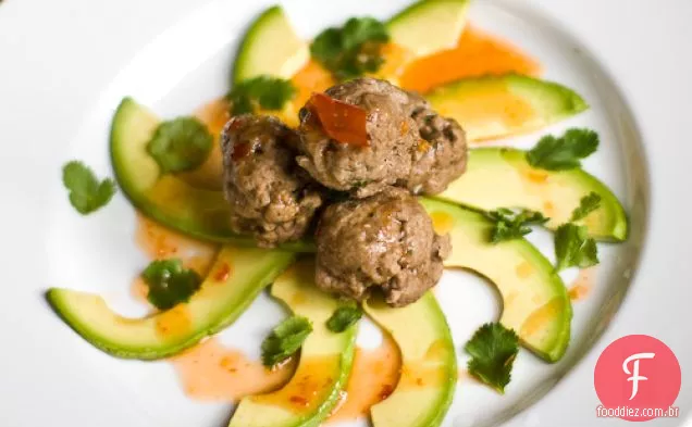 Caseiro Asiático Carne Bolas