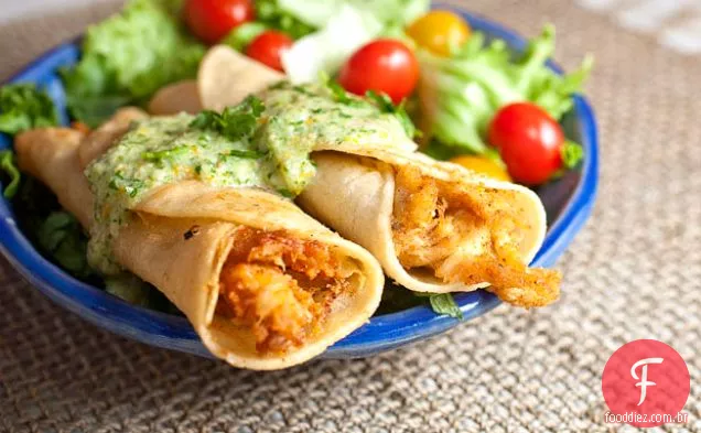 Frango Taquitos Com Salsa Verde