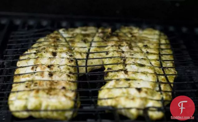 Filetes De Peixe De Limão E Coentro Grelhados