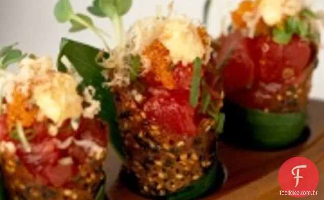 Tartare De Atum Picante Em Cones De Miso De Gergelim