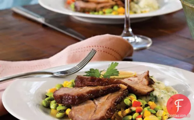 Carne de porco assada com sumo
