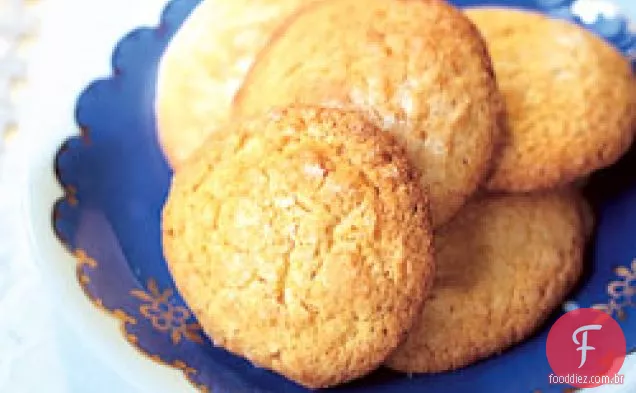 Creme Amargo E Biscoitos De Laranja