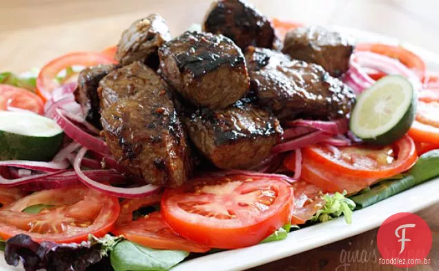 Carne de agitação Vietnamita (bo Luc Lac)