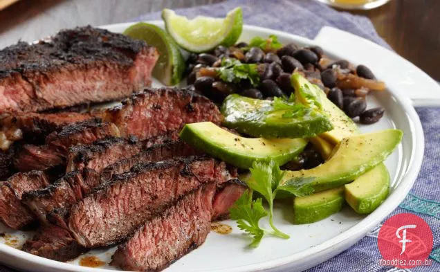Carne Asada com feijão preto
