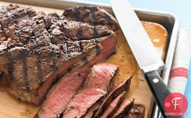 Bife De Lombo Grelhado Com Barra De Coberturas
