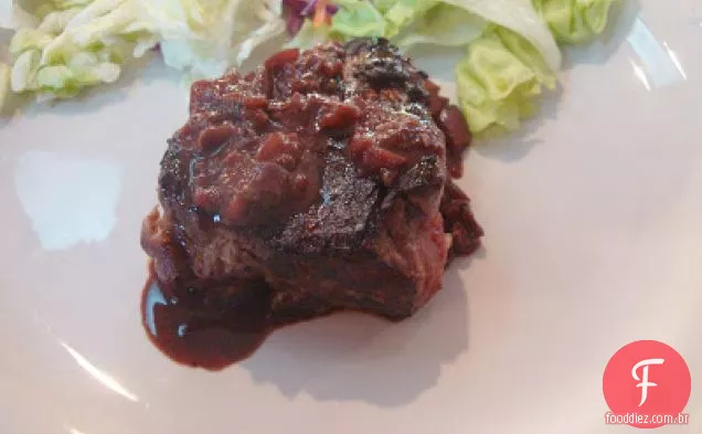 Filé Mignon Com Porto E Molho De Mostarda