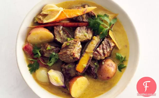 Ensopado de carne ao estilo Kerala