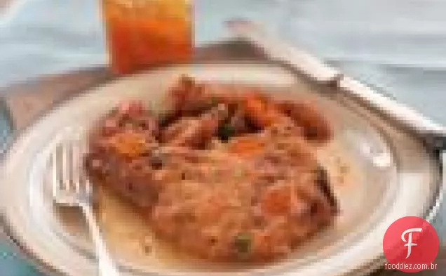 Costeletas de porco com pêssego e Bourbon