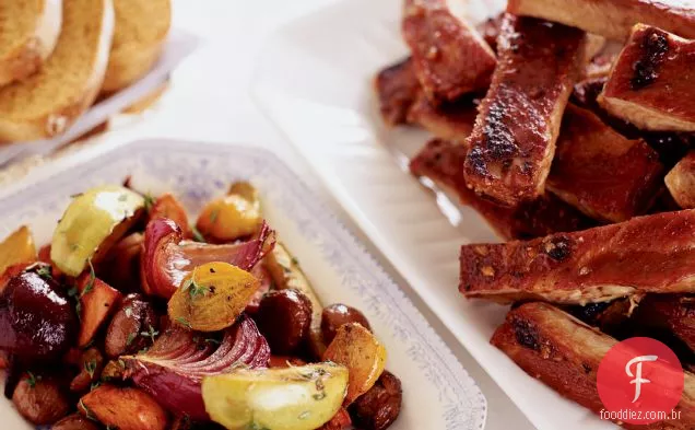 Spareribes De Carne De Porco Assada A Bordo
