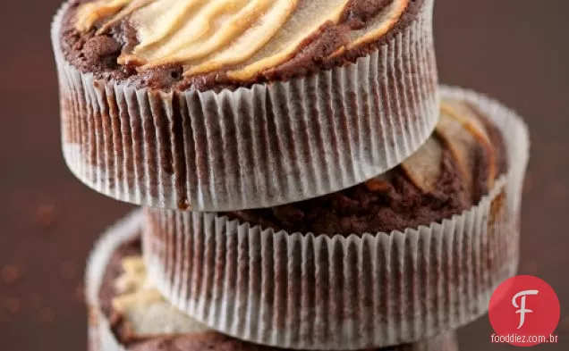 Bolos Duplos De Chocolate E Pêra