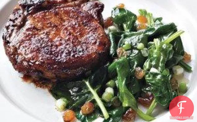 Páprica Temperada Costeletas De Porco Com Receita De Saute De Espinafre