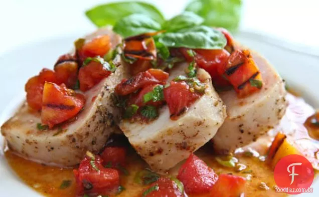 Lombo De Porco Com Molho De Tomate Grelhado Quente