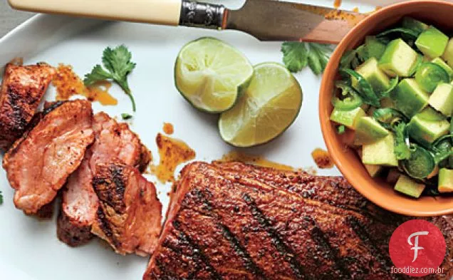 Carne de porco espanhola com maçã-salsa Cítrica