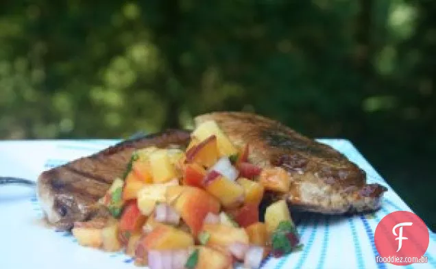Carne De Porco Envidraçada Com Salsa De Pêssego