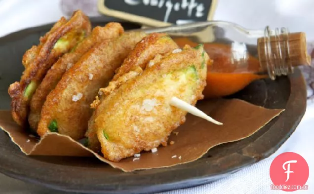 Meus Bolinhos De Courgette De Jardim Orgânico Com Ketchup Kumato Feito Em Casa
