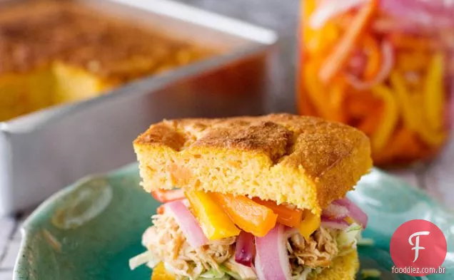 Slow Cooker Churrasco Frango Sanduíches