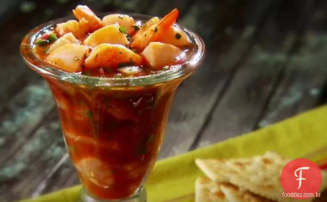 Vieira de verão e camarão Coctel
