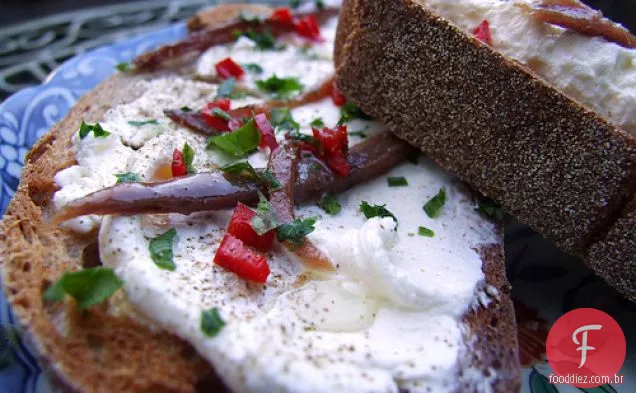 Labneh Com Pimenta E Anchova
