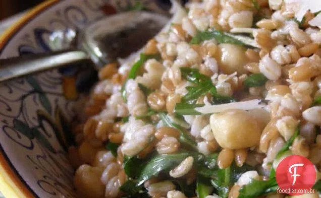 Farro, Grão De Bico E Salada De Rúcula