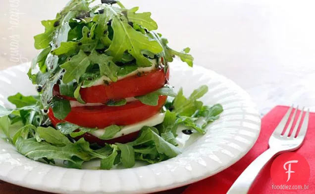 Tomate Mussarela E Rúcula Torre