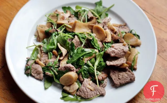 Straccetti Con Rucola E Funghi