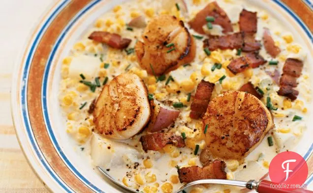 Sopa de milho com Bacon e vieiras do mar