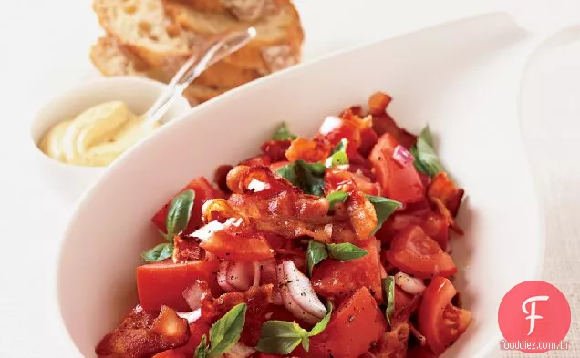 Salada de Bacon e tomate