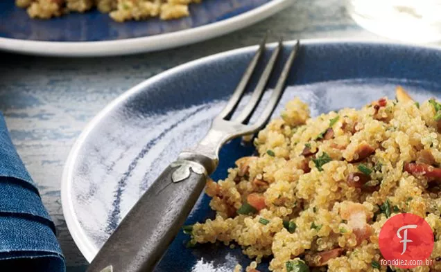 Quinoa de Bacon com amêndoas e ervas