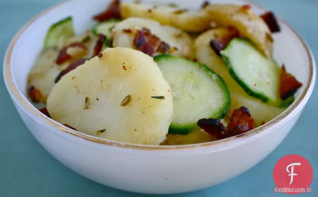 Salada De Batata Quente Com Bacon E Erva-Doce