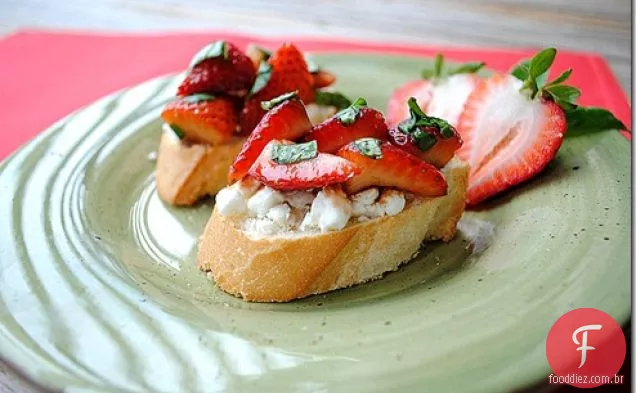 Morango Balsâmico Bruschetta