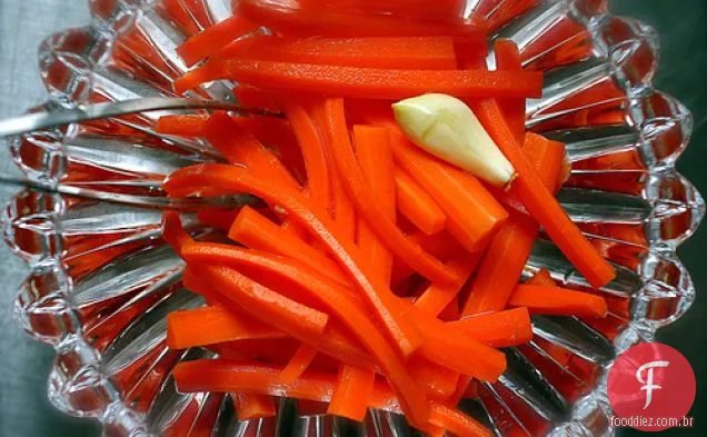 Palitos De Cenoura Em Conserva
