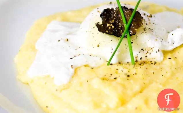Trufas Pretas E Grãos De Queijo