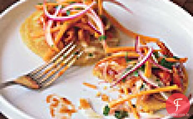 Churrasco Frango Hoecakes Com Vinagre Slaw