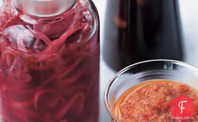 Molho de vinagre de cebola vermelha agridoce