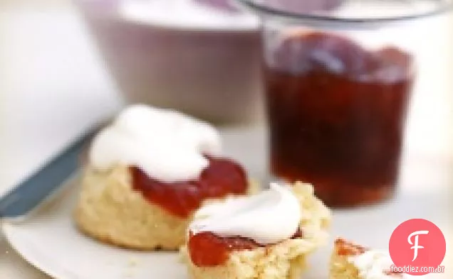 Creme Scones